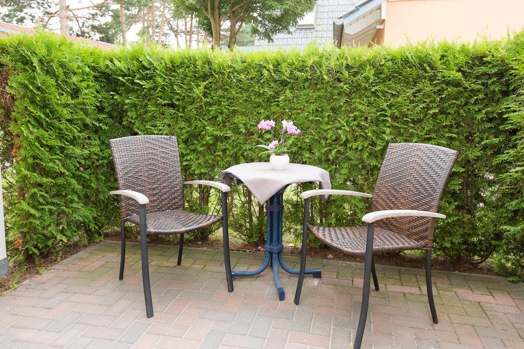 Hotel Garni Am Deich Zingst Chambre photo