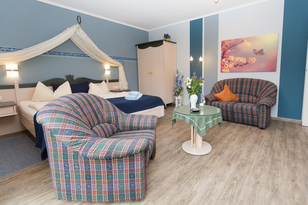Hotel Garni Am Deich Zingst Chambre photo