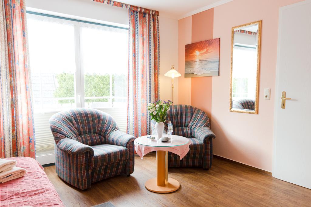 Hotel Garni Am Deich Zingst Chambre photo