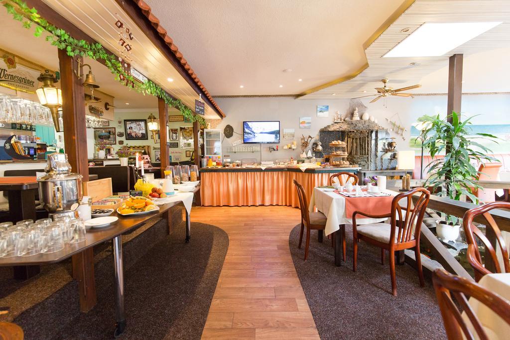 Hotel Garni Am Deich Zingst Extérieur photo