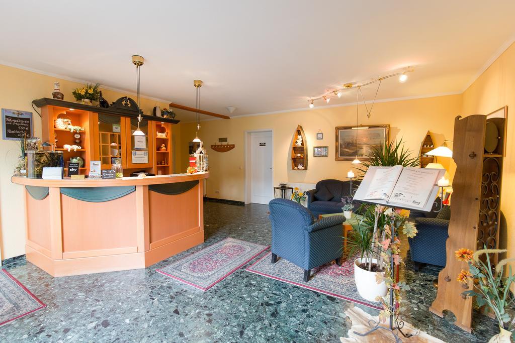 Hotel Garni Am Deich Zingst Extérieur photo
