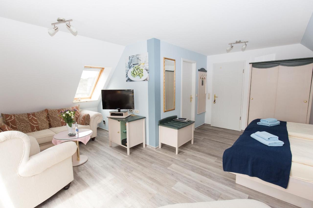 Hotel Garni Am Deich Zingst Extérieur photo