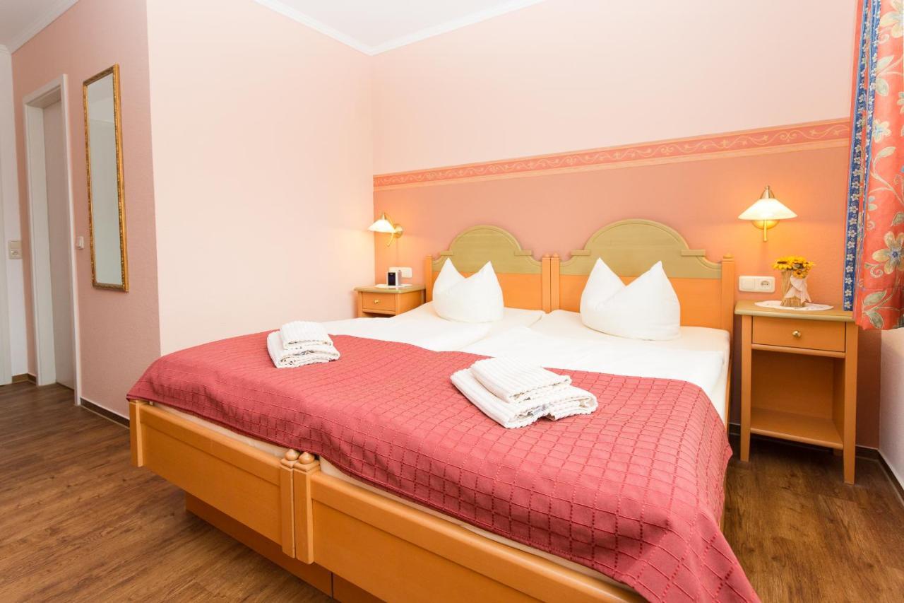 Hotel Garni Am Deich Zingst Extérieur photo